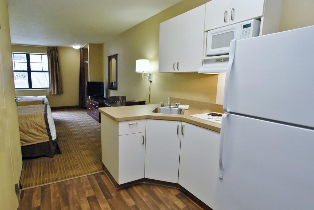 Extended Stay America Suites - Raleigh - Cary - Regency Parkway North المظهر الخارجي الصورة
